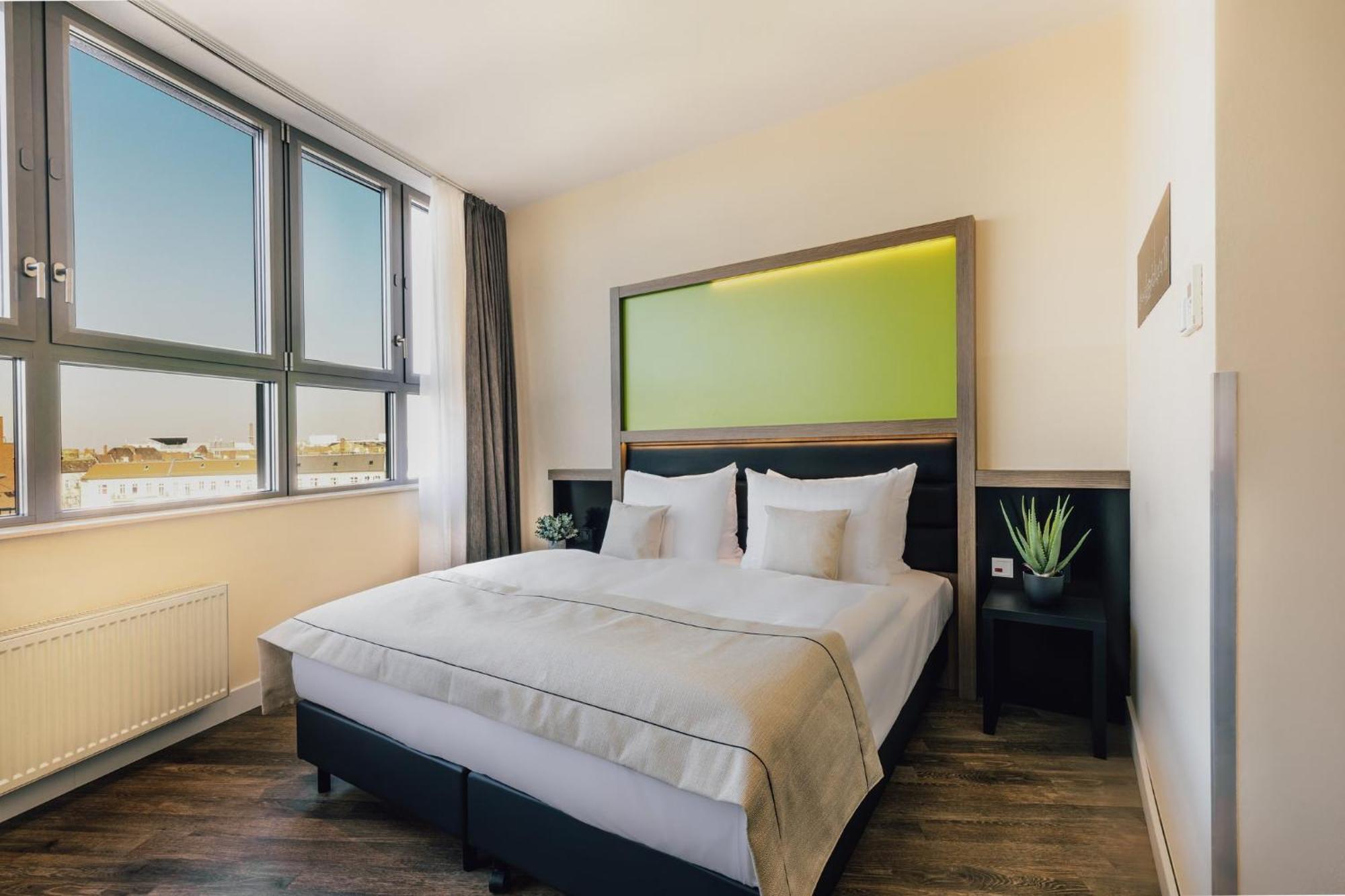 Select Style Hotel
