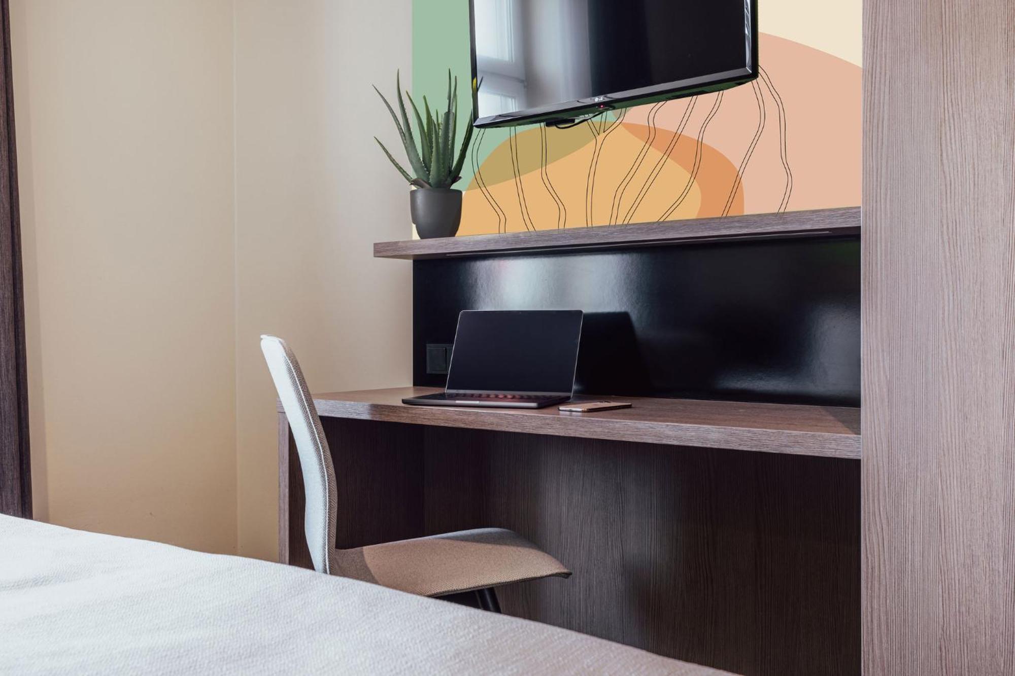Garner - Charlottenburg, An Ihg 3*
