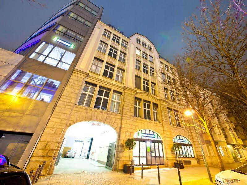 Garner - Charlottenburg, An Ihg Berlín